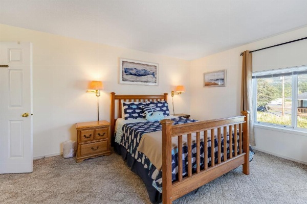 Ace's Beach House image 24